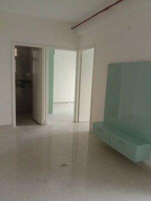 Room in 2 BHK Apartment at Signature Global Prime, Sector 63a – for Rent