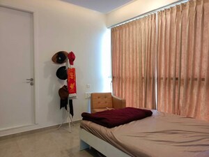 6 BHK Apartment For Sale in Sheth Avalon, Laxmi Nagar