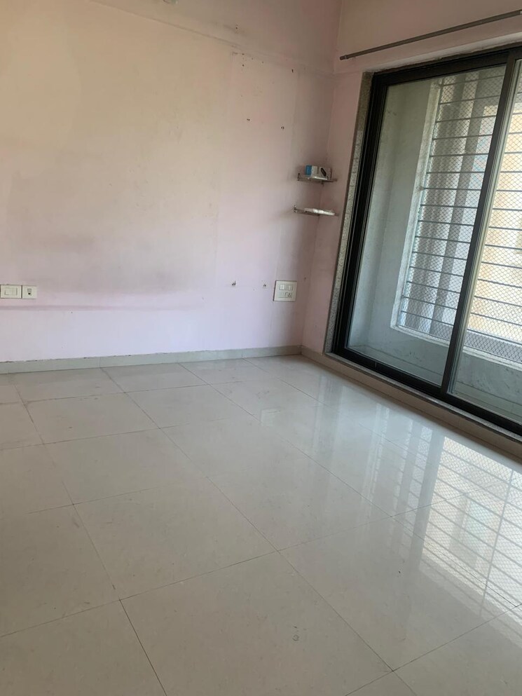 Bedroom, concret-sai-saakshaat 3 Bedroom 1500 Sq.Ft. Apartment In Kharghar Navi Mumbai 9439504