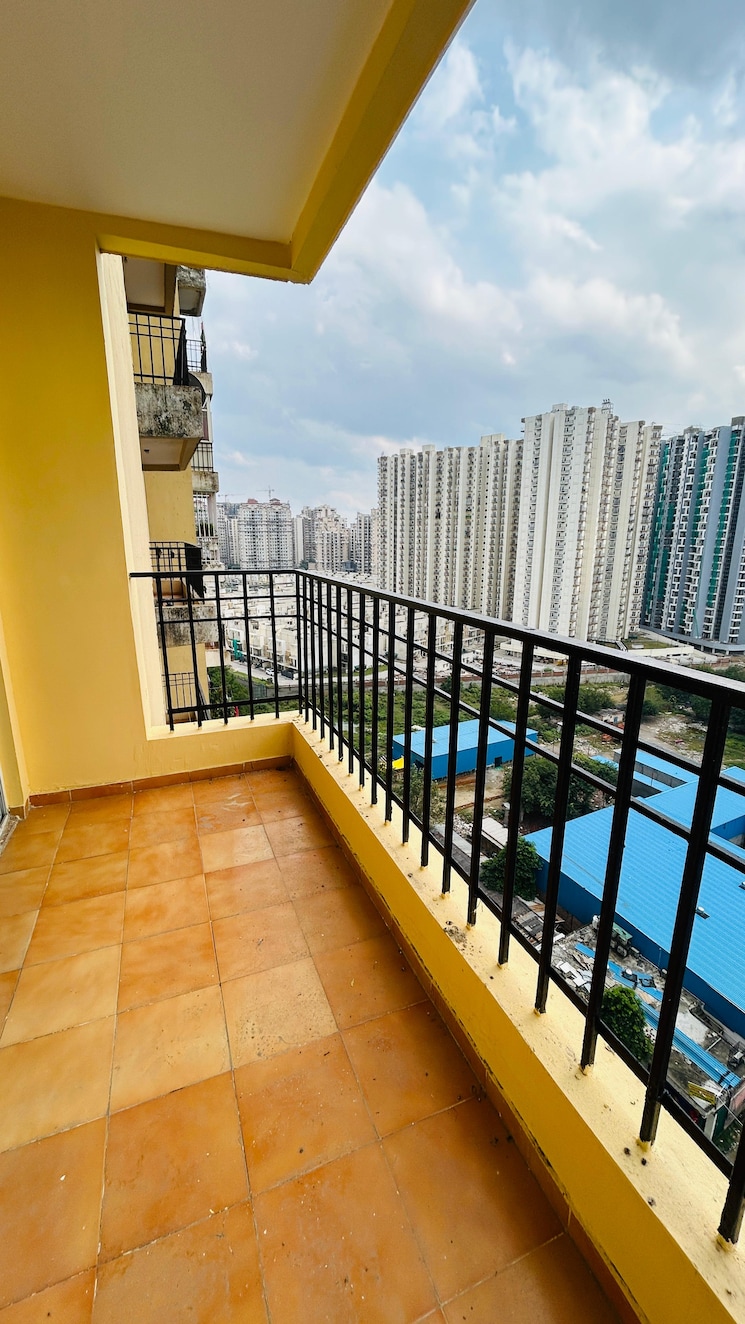 Balcony, gaur-city-2-14th-avenue 2 Bedroom 1040 Sq.Ft. Apartment In Sector 16c Greater Noida Greater Noida 9439573