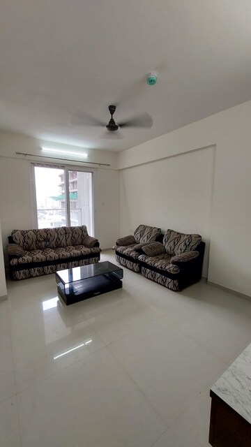 2 BHK Apartment For Rent in Nirman Altius, Kharadi