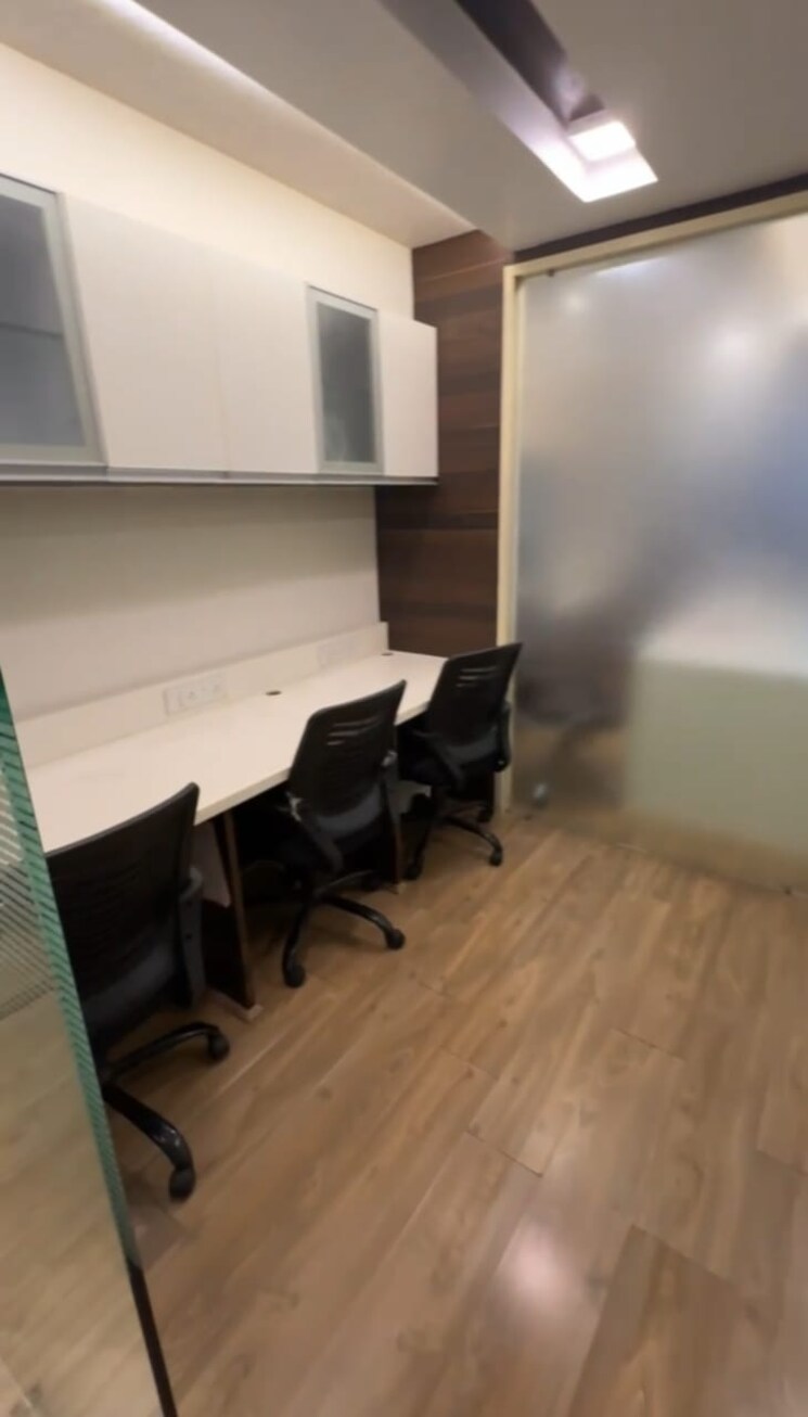 Team Area, thaltej Commercial Office Space 775 Sq.Ft. In Thaltej Ahmedabad 9439564