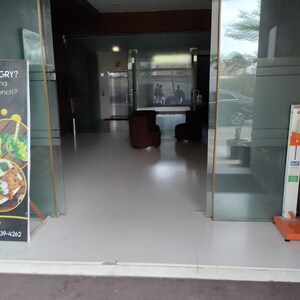  Office Space – Exterior View View at Thaltej - for Rent