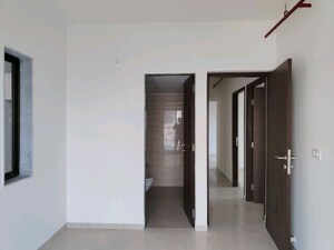 Room in 3 BHK Apartment at Sunteck Maxxworld, Tivri – for Rent