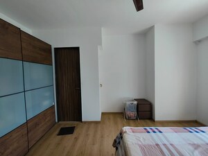 Bedroom in 4 BHK Apartment at Sheth Avalon, Laxmi Nagar – for Sale