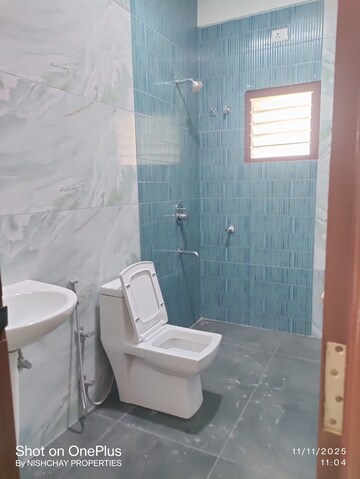 Bathroom in 2 BHK Apartment at Kothanur – for Rent