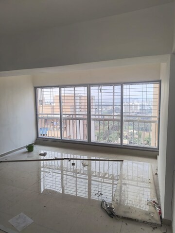 Room in 1 BHK Apartment at Lotus The Address, Moshi – for Rent