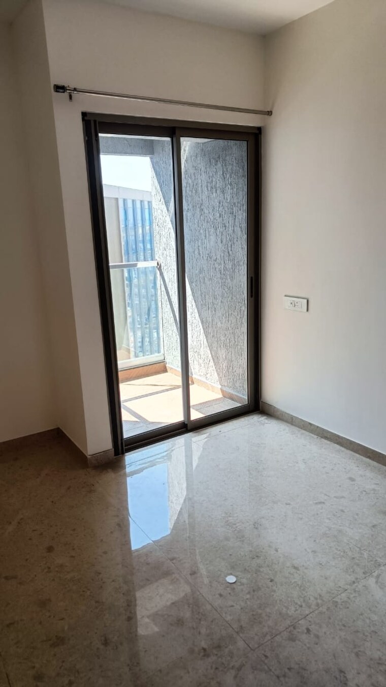 Room, vj-yashwin-nuovo-centro 2 Bedroom 734 Sq.Ft. Apartment In Wakad Pune 9439730