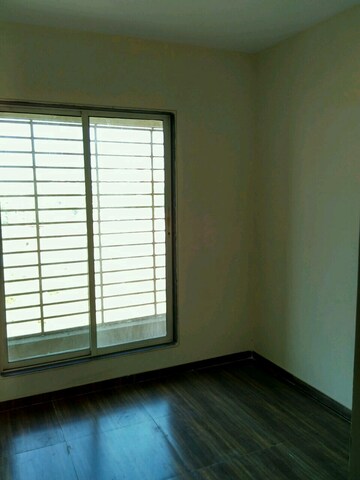 Room in 3 BHK Apartment at Ulwe Sector 17 – for Rent