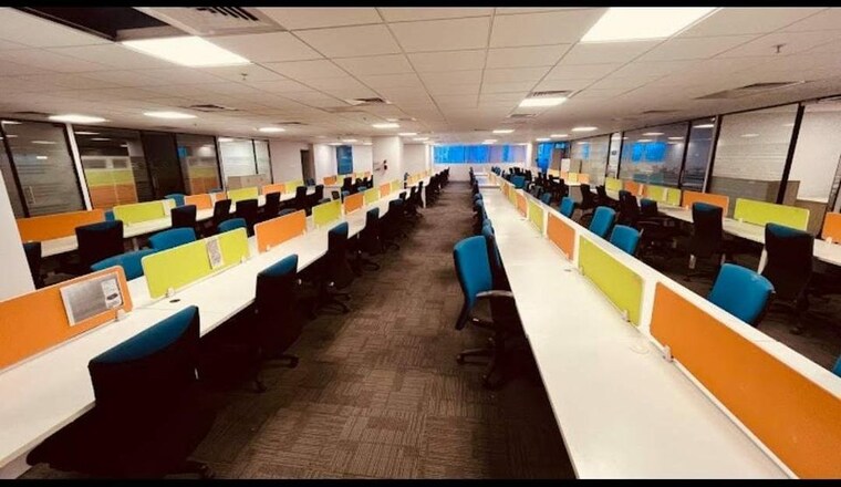  Parking, ab road Commercial Office Space 2000 Sq.Ft. In Ab Road Indore 9439857