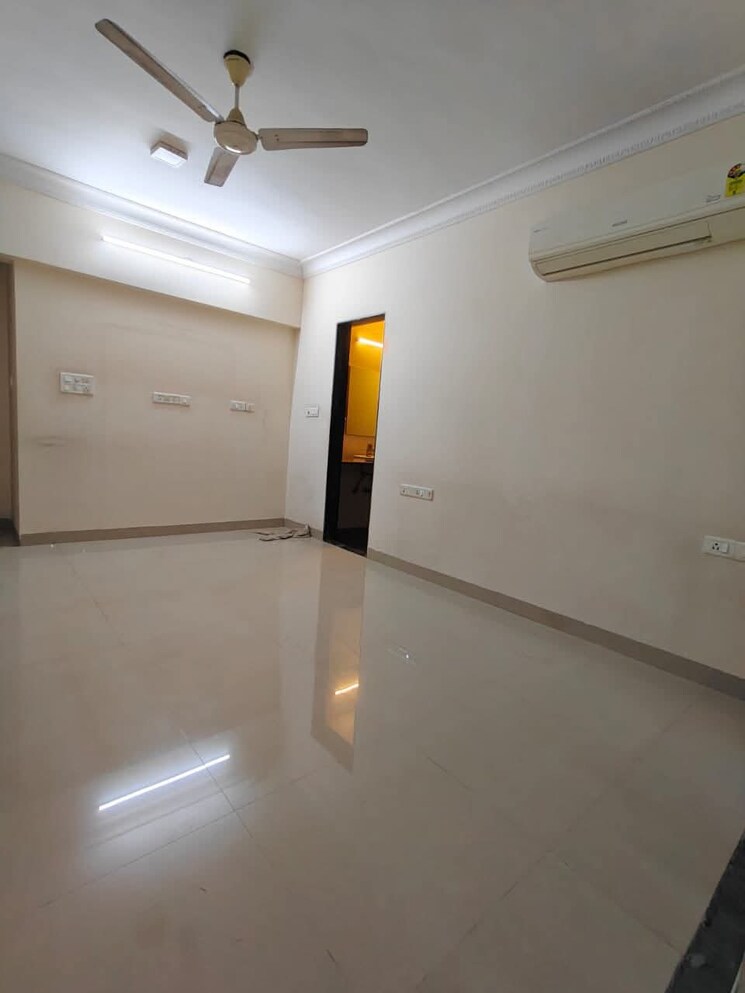 Room, yarrow-yucca-vinca 3 Bedroom 1444 Sq.Ft. Apartment In Chandivali Mumbai 9439863