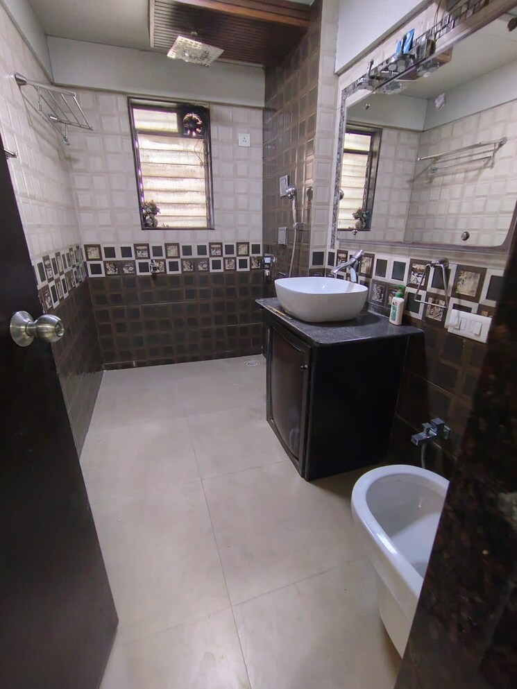 Team Area, royal-palms 3 Bedroom 1700 Sq.Ft. Apartment In Goregaon East Mumbai 9439880