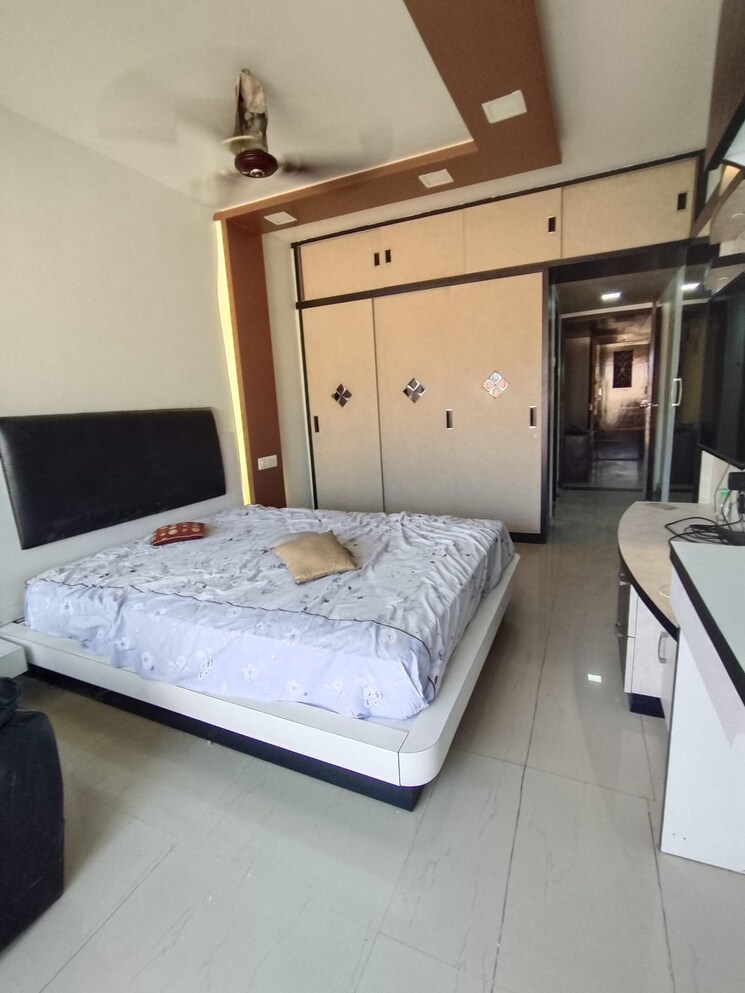 Bedroom, royal-palms 3 Bedroom 1700 Sq.Ft. Apartment In Goregaon East Mumbai 9439880