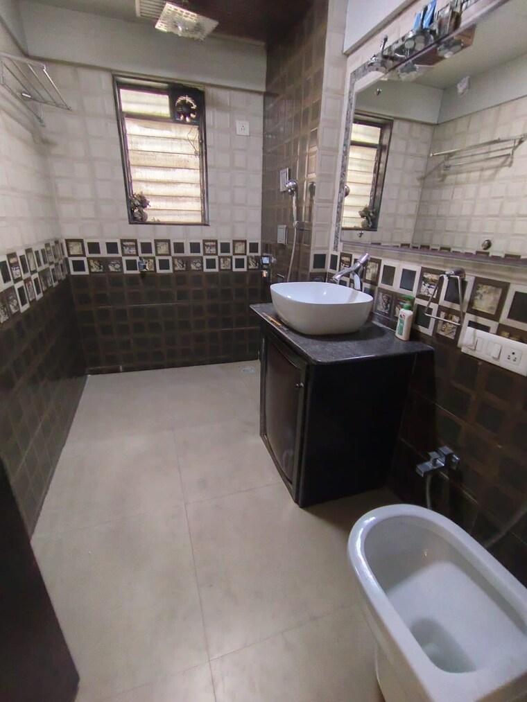 Kitchen, royal-palms 3 Bedroom 1700 Sq.Ft. Apartment In Goregaon East Mumbai 9439880