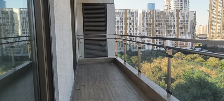 Balcony, m3m-golf-estate 3 Bedroom 3799 Sq.Ft. Apartment In Sector 65 Gurgaon 9439922