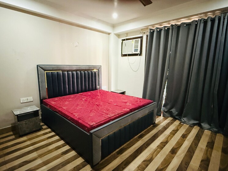 Bedroom, suncity-township-gurgaon 3 Bedroom 2200 Sq.Ft. Builder Floor In Sector 54 Gurgaon 9440036