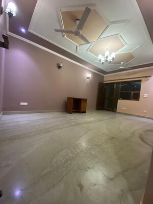 Room in 2 BHK Builder Floor at East Of Kailash – for Rent