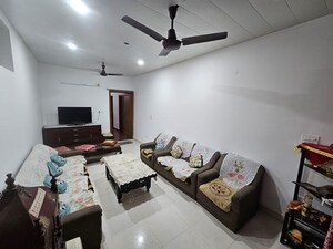 Living Room in 2 BHK Builder Floor at East Of Kailash – for Rent