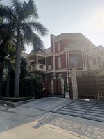 3 BHK 450 Sq.Mt. Villa in Sector 50