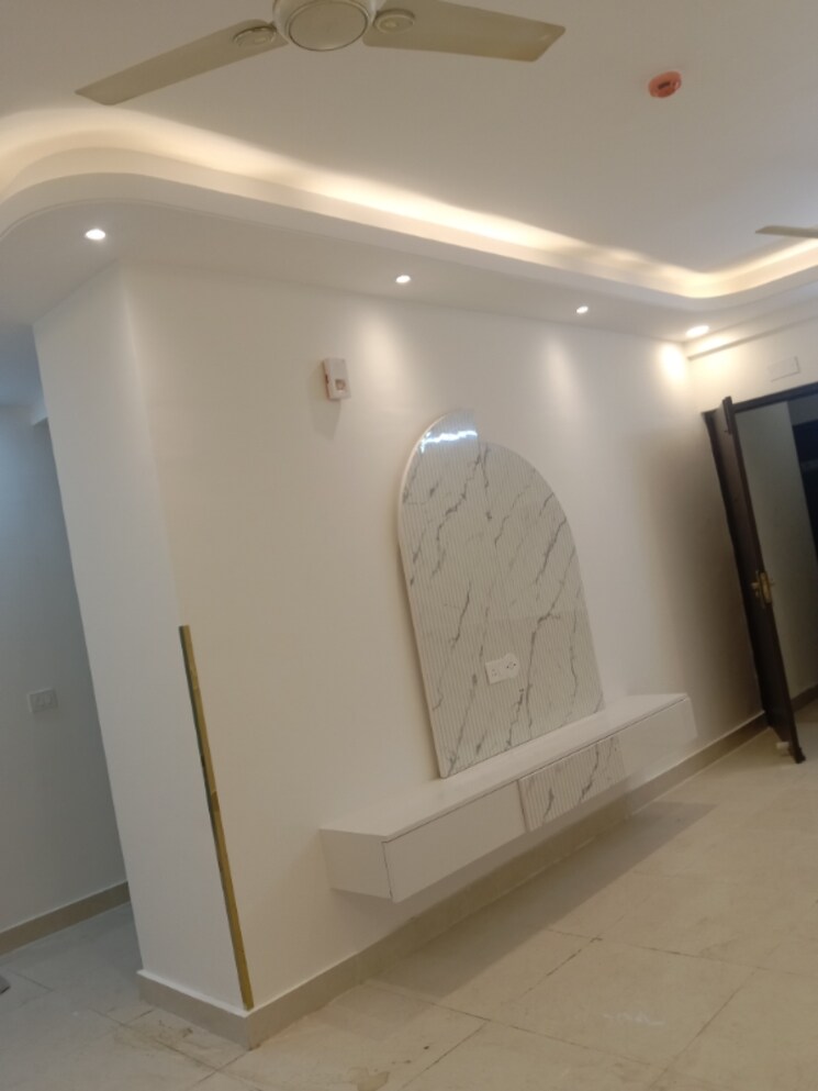 undefined, signature-global-prime 2 Bedroom 834 Sq.Ft. Apartment In Sector 63a Gurgaon 9440378