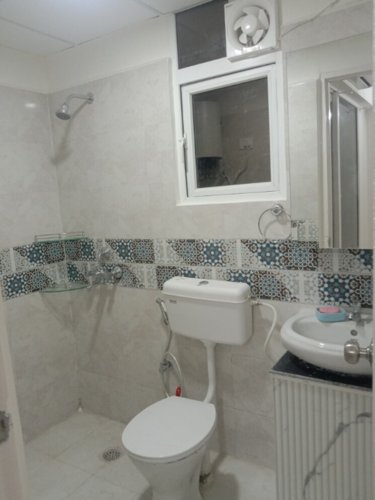 Bathroom, signature-global-prime 2 Bedroom 834 Sq.Ft. Apartment In Sector 63a Gurgaon 9440378