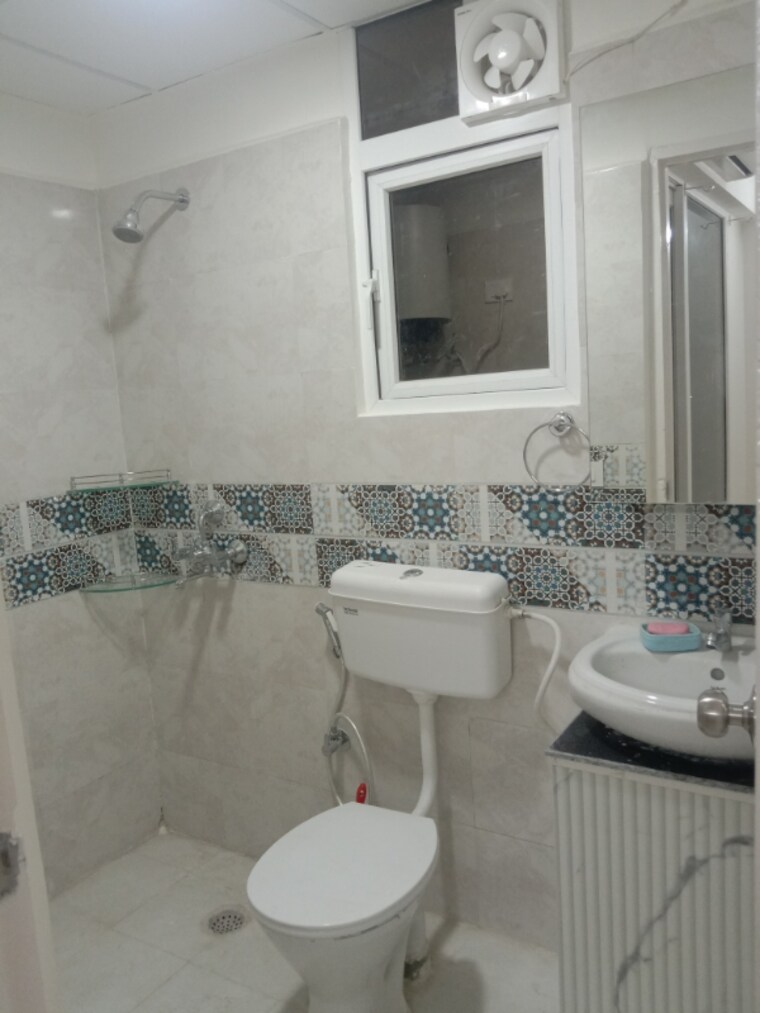 Bathroom, signature-global-prime 2 Bedroom 834 Sq.Ft. Apartment In Sector 63a Gurgaon 9440378