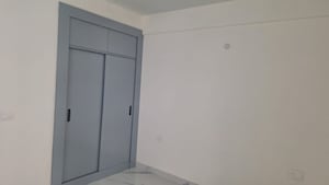 Room in 2.5 BHK Builder Floor at Smart World Gems, Sector 89 – for Rent