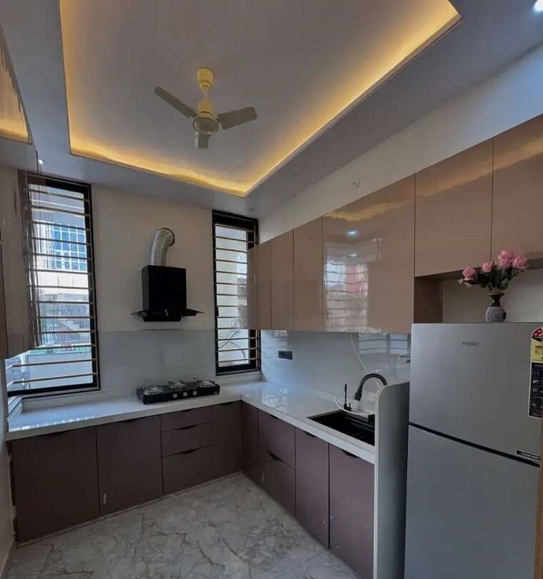 Kitchen, chattarpur 4 Bedroom 1800 Sq.Ft. Builder Floor In Chattarpur Delhi 9440326
