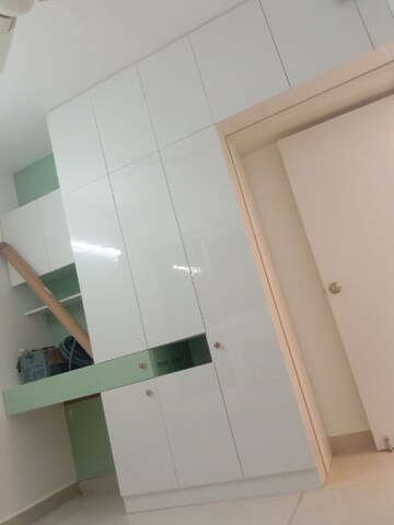 Furnished Amenities in 2 BHK Apartment at Signature Global Prime, Sector 63a – for Rent