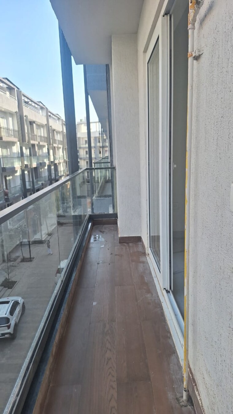 Balcony, smart-world-gems 2.5 Bedroom 1203 Sq.Ft. Builder Floor In Sector 89 Gurgaon 9440375