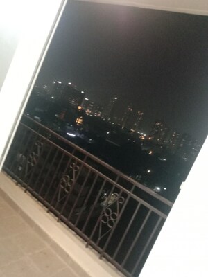 Furnished Amenities in 2 BHK Apartment at Signature Global Prime, Sector 63a – for Rent