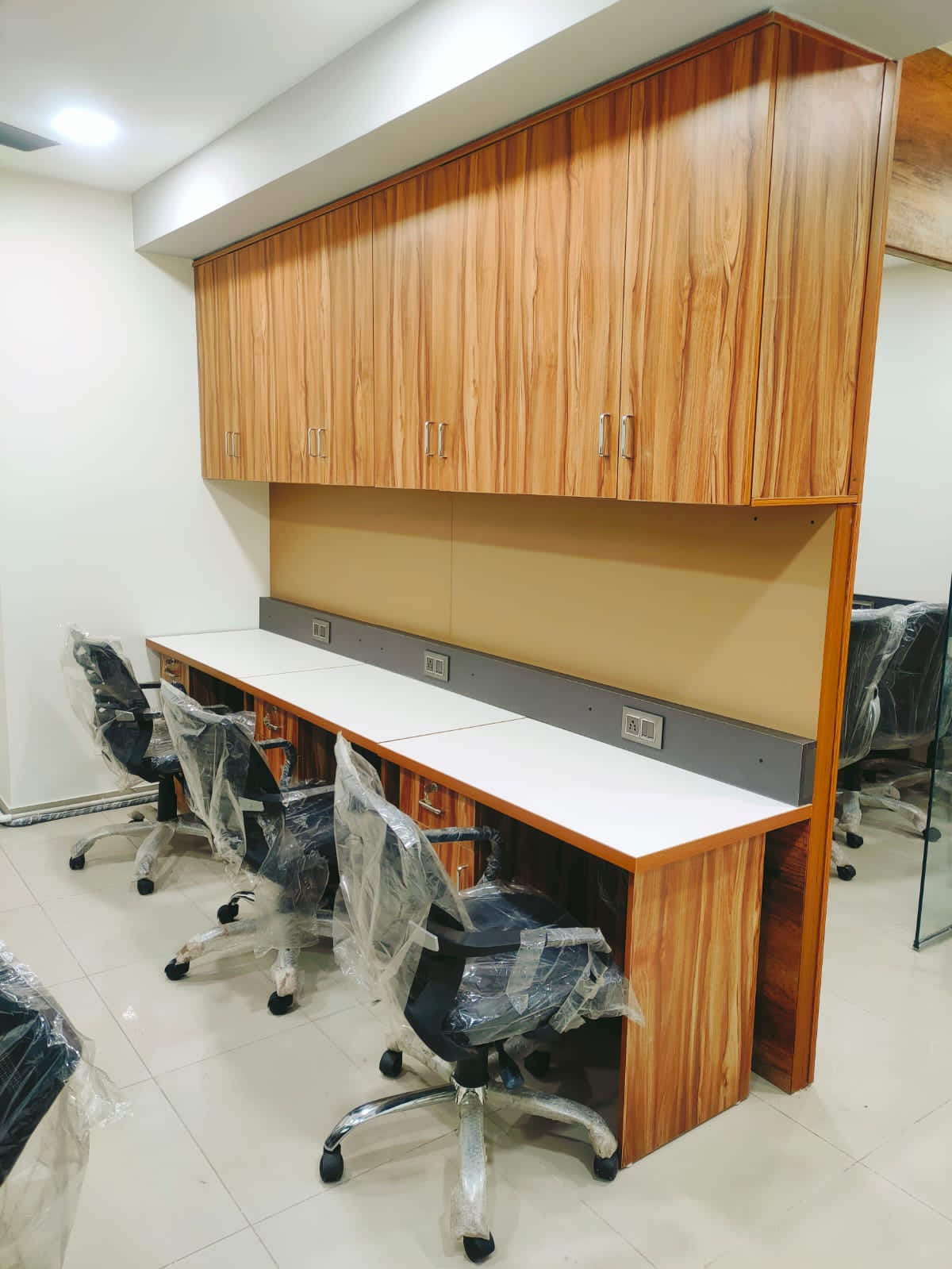 Office Space For Rent in Sakar 9