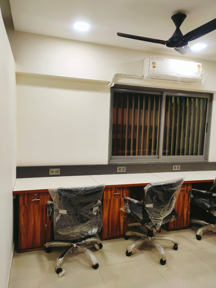 Living Room, ashram road Commercial Office Space 700 Sq.Ft. In Ashram Road Ahmedabad 9440367