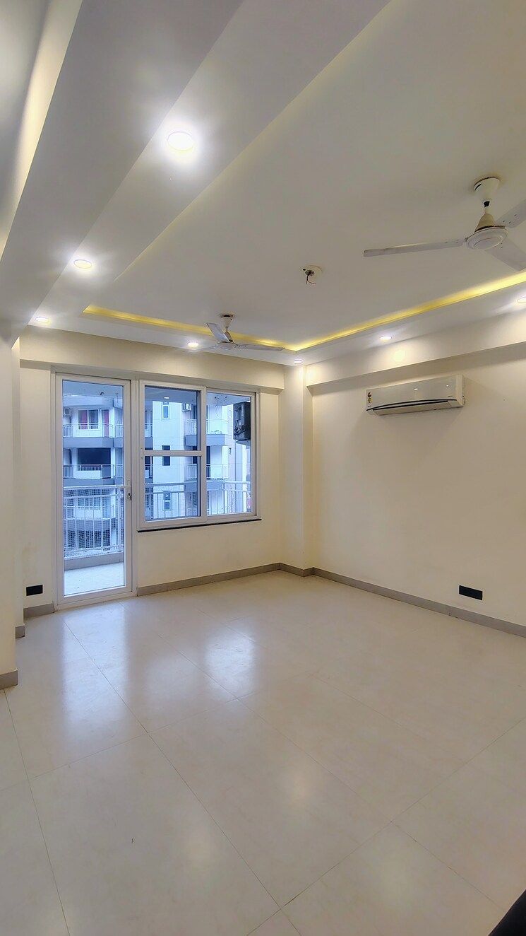 Room, ram-shanti-apartment 3.5 Bedroom 2400 Sq.Ft. Apartment In Sector 52 Gurgaon 9440583