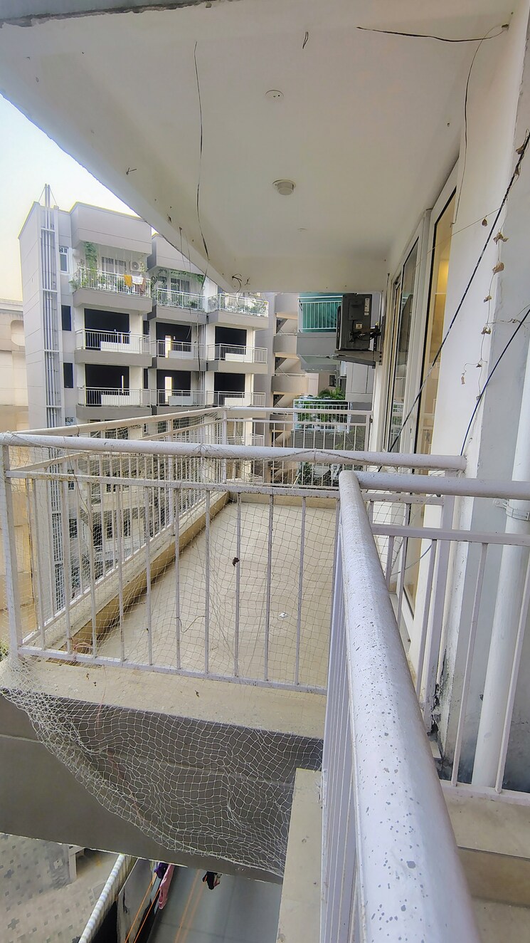 Balcony, ram-shanti-apartment 3.5 Bedroom 2400 Sq.Ft. Apartment In Sector 52 Gurgaon 9440583