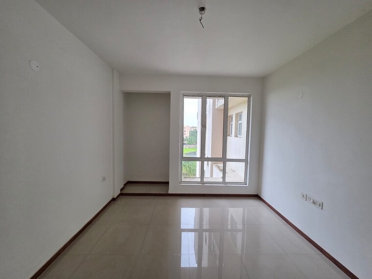 Room, dilshad garden 3 Bedroom 1100 Sq.Ft. Builder Floor In Dilshad Garden Delhi 9440698