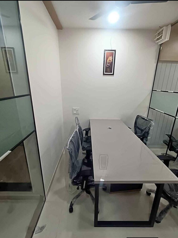 Team Area, wagle industrial estate Commercial Office Space 760 Sq.Ft. In Wagle Industrial Estate Thane 9440524