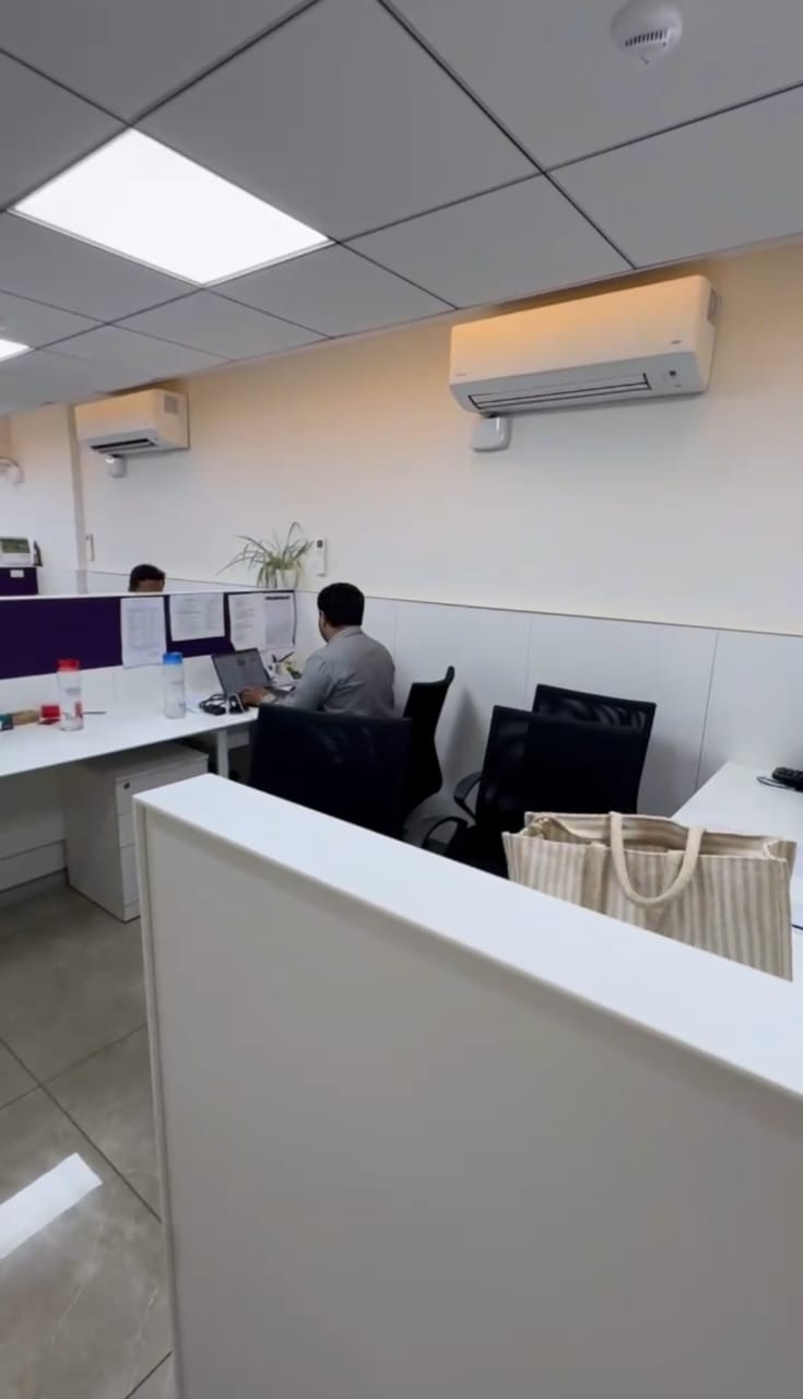 Office Space For Rent in Vastrapur