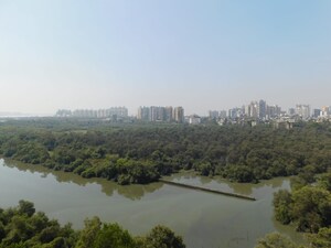 Plot Area in 2.5 BHK Apartment at Rattan Icon, Seawoods Sector 50 – for Rent