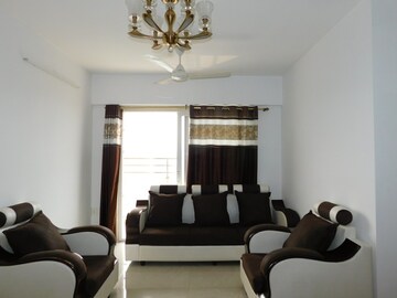Living Room in 2.5 BHK Apartment at Rattan Icon, Seawoods Sector 50 – for Rent
