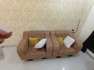 Furnished Amenities in 2 BHK Apartment at Satyam Heights Seawoods, Seawoods – for Rent