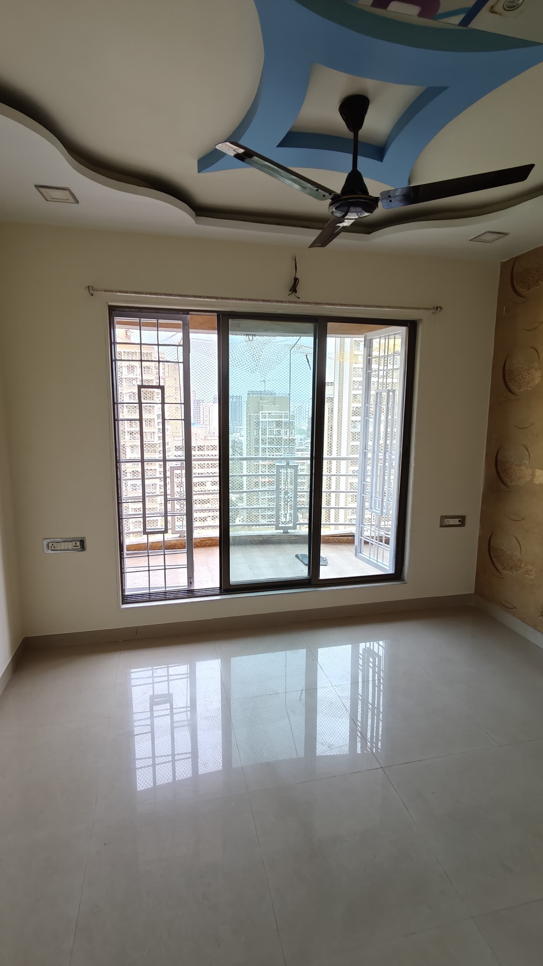 1 BHK 550 Sq.Ft. Apartment in Vistas CHS