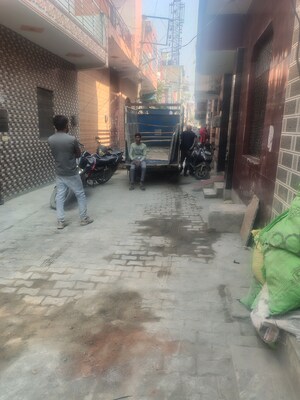 Living Room in 2 BHK Independent House at Parvatiya Colony – for Sale