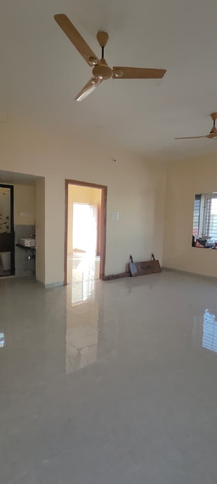 Room, changurabhata 2 Bedroom 1100 Sq.Ft. Independent House In Changurabhata Raipur 9440850