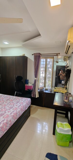 Bedroom in  Pg at Senapati Bapat Road – for Rent