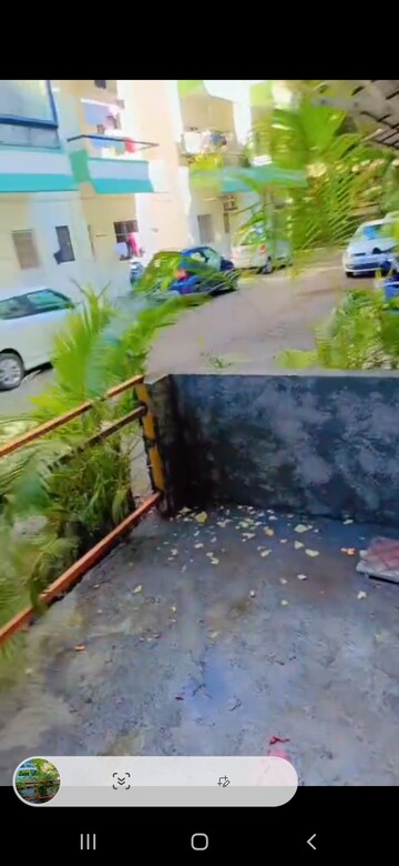 Swimming Pool in 3 BHK Apartment at Meera Society 2, Pune Cantonment – for Rent