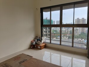 Room in 2 BHK Apartment at Chandak 34 Park Estate, Goregaon West – for Rent