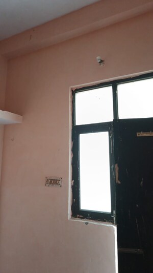 1.5 BHK Builder Floor For Rent in Mayur Vihar