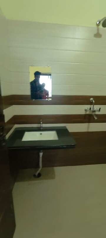 Furnished Amenities in 2 BHK Independent House at Bhatagaon – for Rent