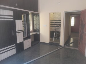 Room in 2 BHK Builder Floor at Ramamurthy Nagar – for Rent